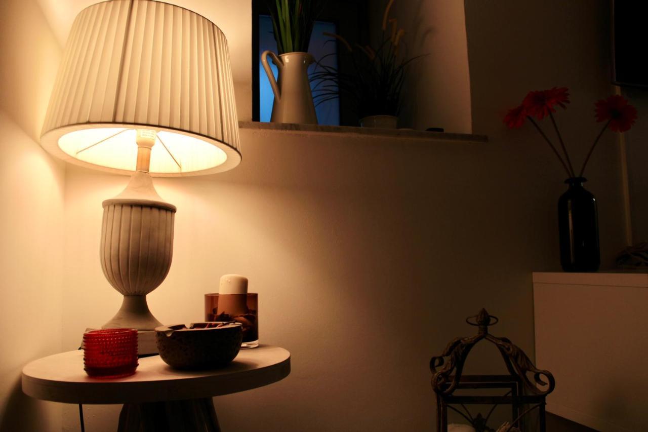 Vhome Exclusive Living Room Catane Extérieur photo